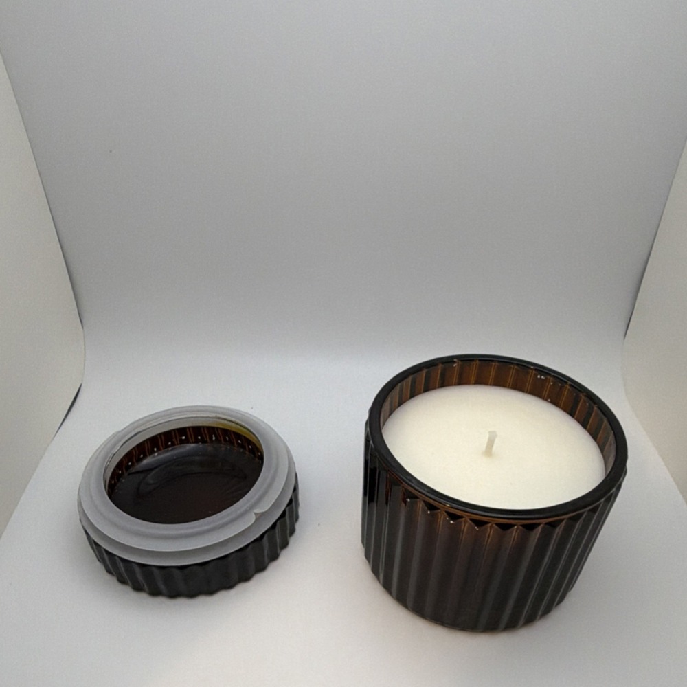 Leoben Company Vanilla Cashmere Scented Soy Wax Candle Brown Glass Jar 6oz